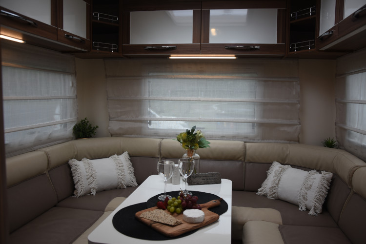 U-Dinette